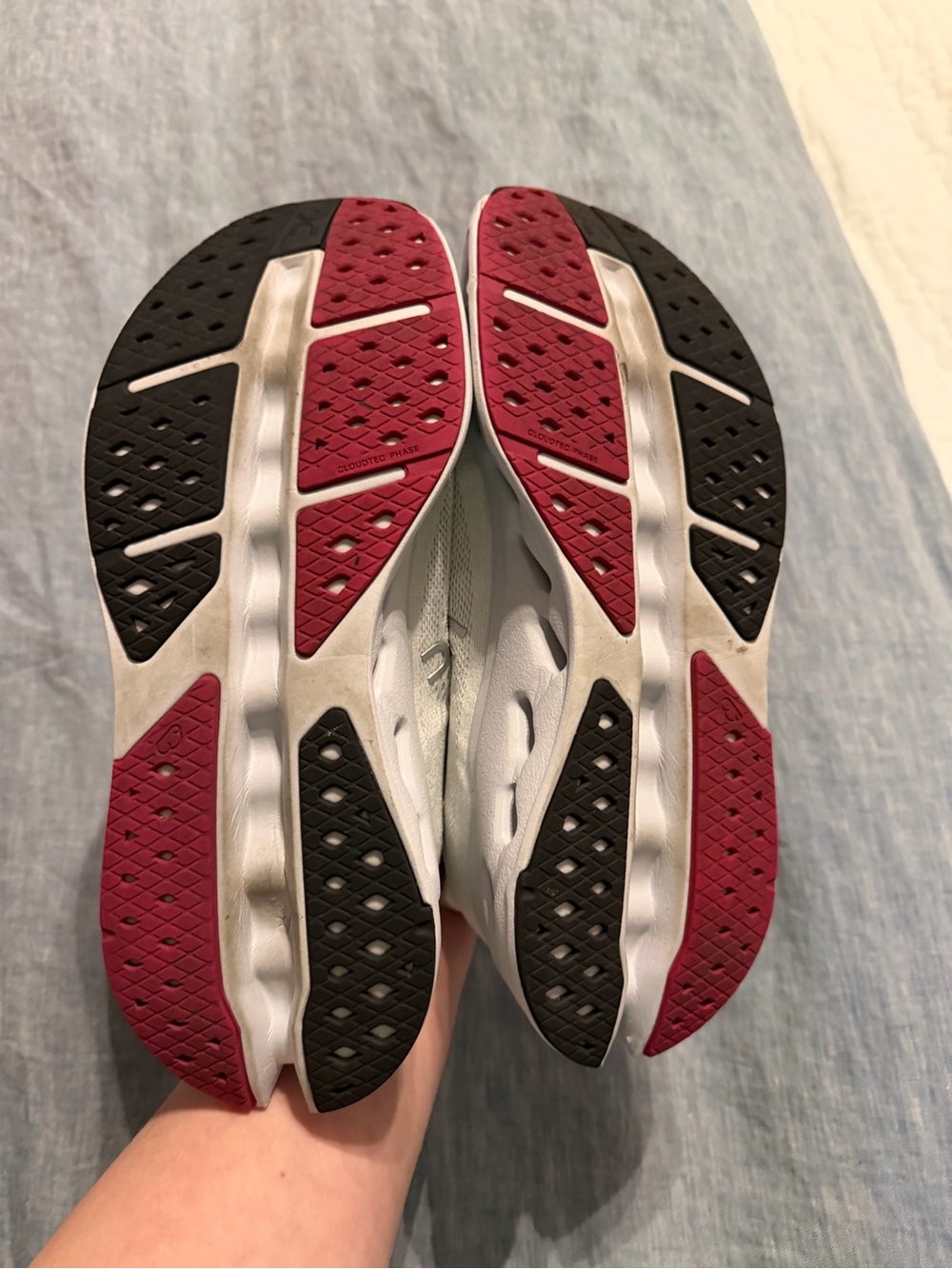 On Cloud Cloudsurfer Max White/Light Blue/Pink - Size 11 - Picture 7 of 8